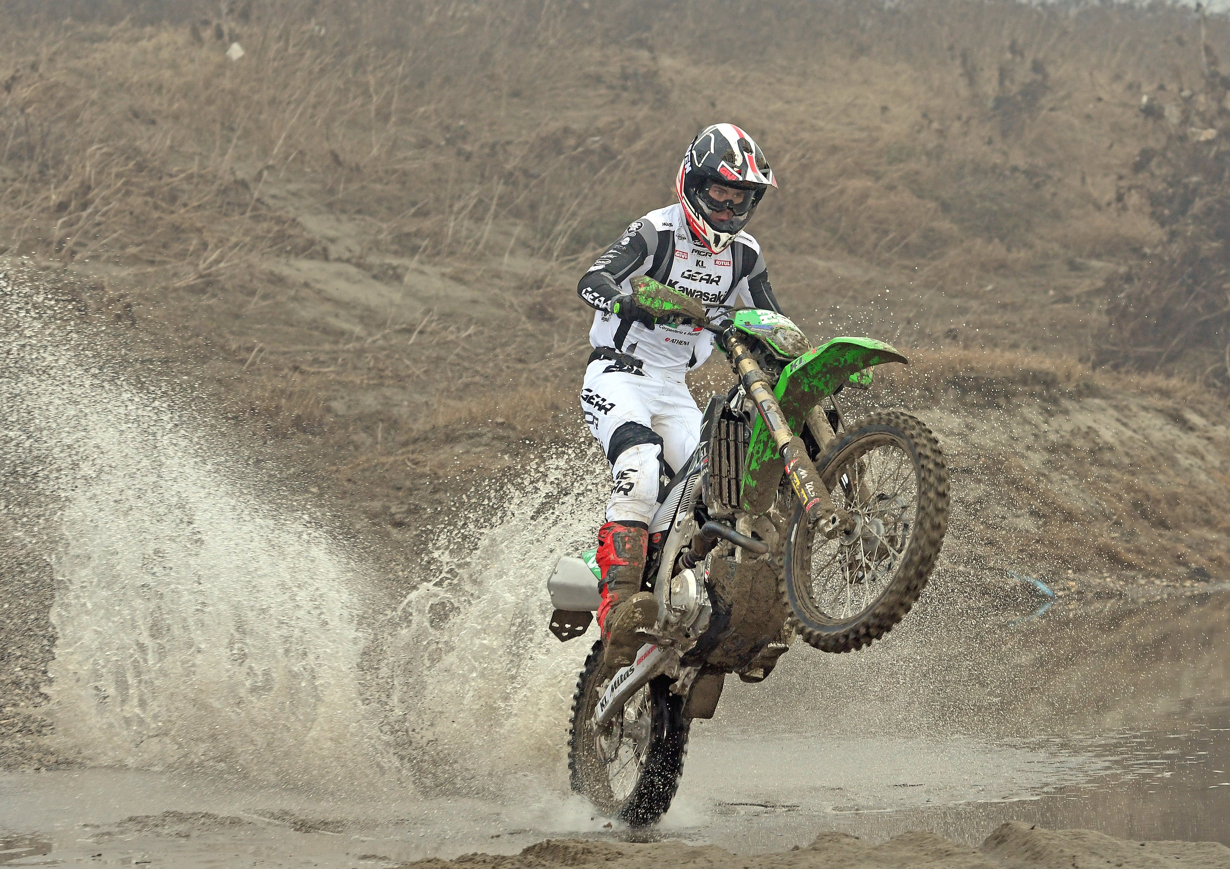 Sponsorship Kawasaki 2