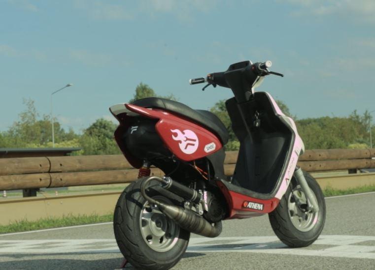 scooter.JPG