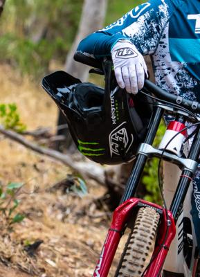 tld helmet spring 21 bike