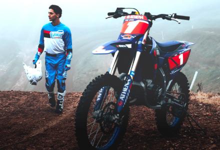 Copertina Yamaha YZ 125